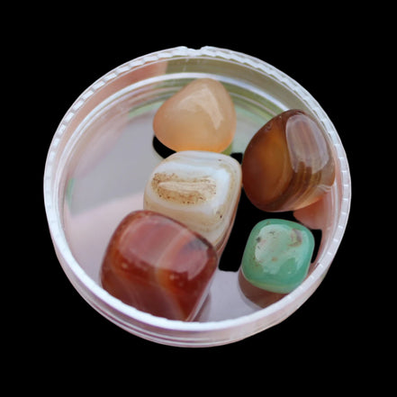 Agate tumbled 4/5 tiny stones 7-9g -  Rocks and Things Store