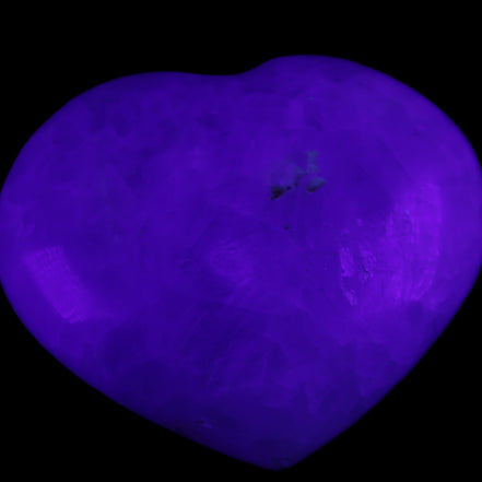 Celestite heart 160g in UV light - Rocks and Things Store