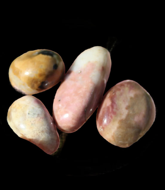Rhodonite 4/5 tiny tumbled stone 12-19g in sunlight - Rocks and Things Store