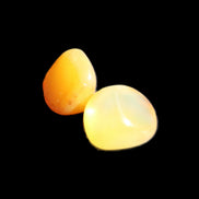 Yellow Agate 2 stones 5g in sunlight - Rocks and Things Store