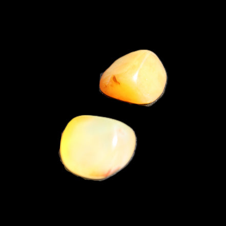Yellow Agate 2 stones 5g in sunlight - Rocks and Things Store