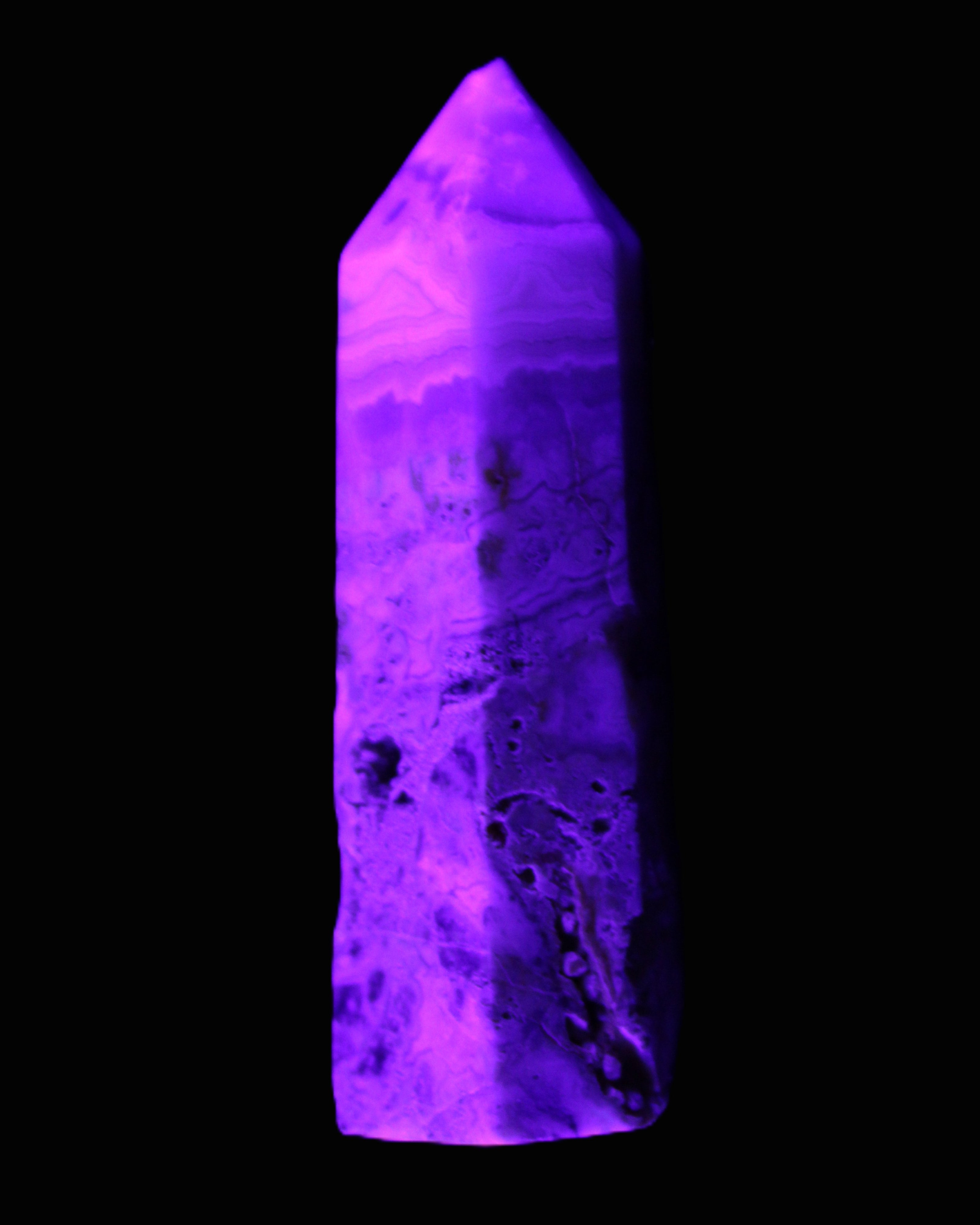 Claybank Agate Marquise wand 59g in UV light - Rocks and Things Store