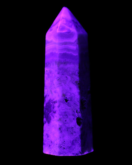 Claybank Agate Marquise wand 59g in UV light - Rocks and Things Store