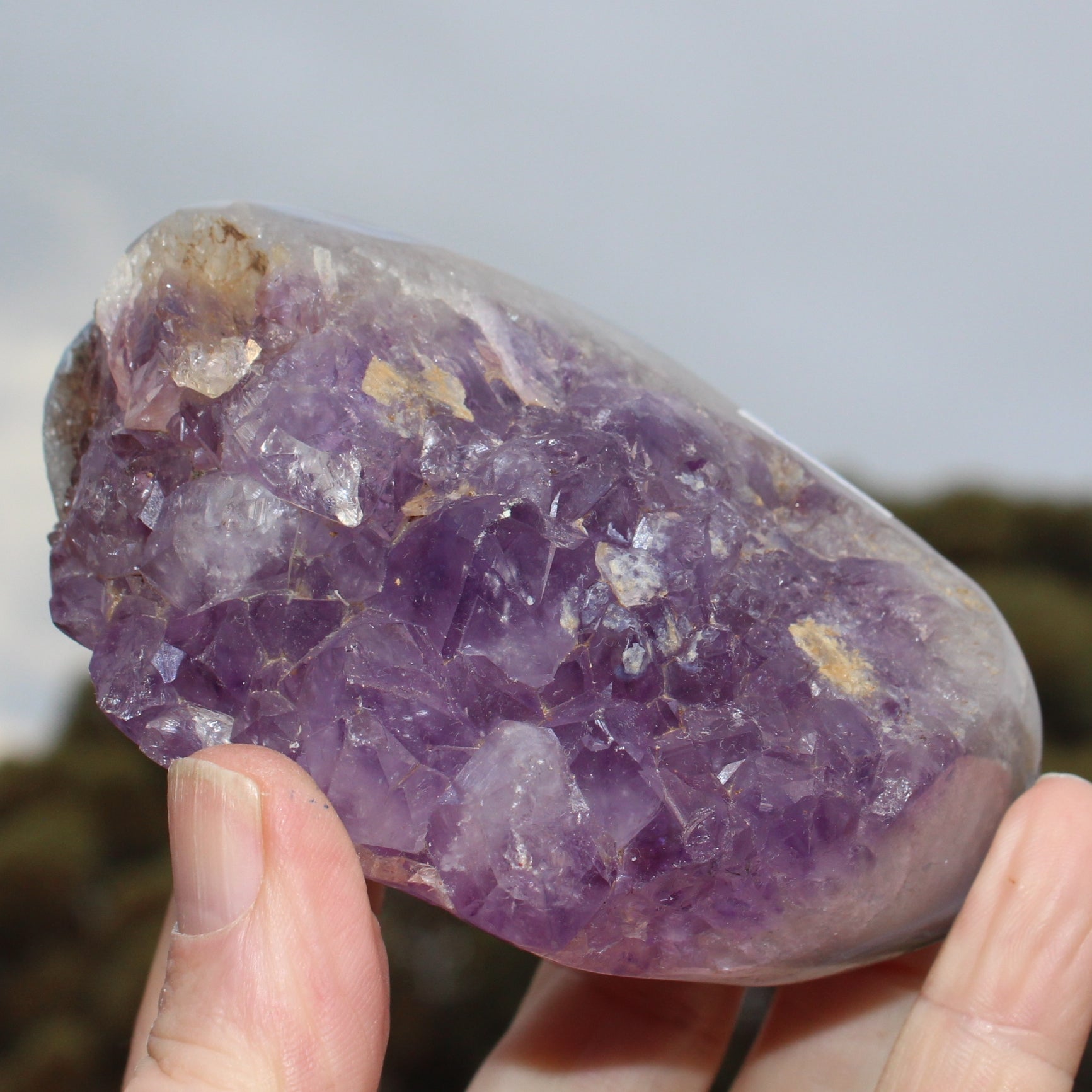 Amethyst Geode cluster 417g Rocks and Things