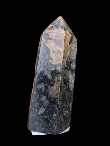 Sugilite wand 41g in sunlight - Rocks and Things Store