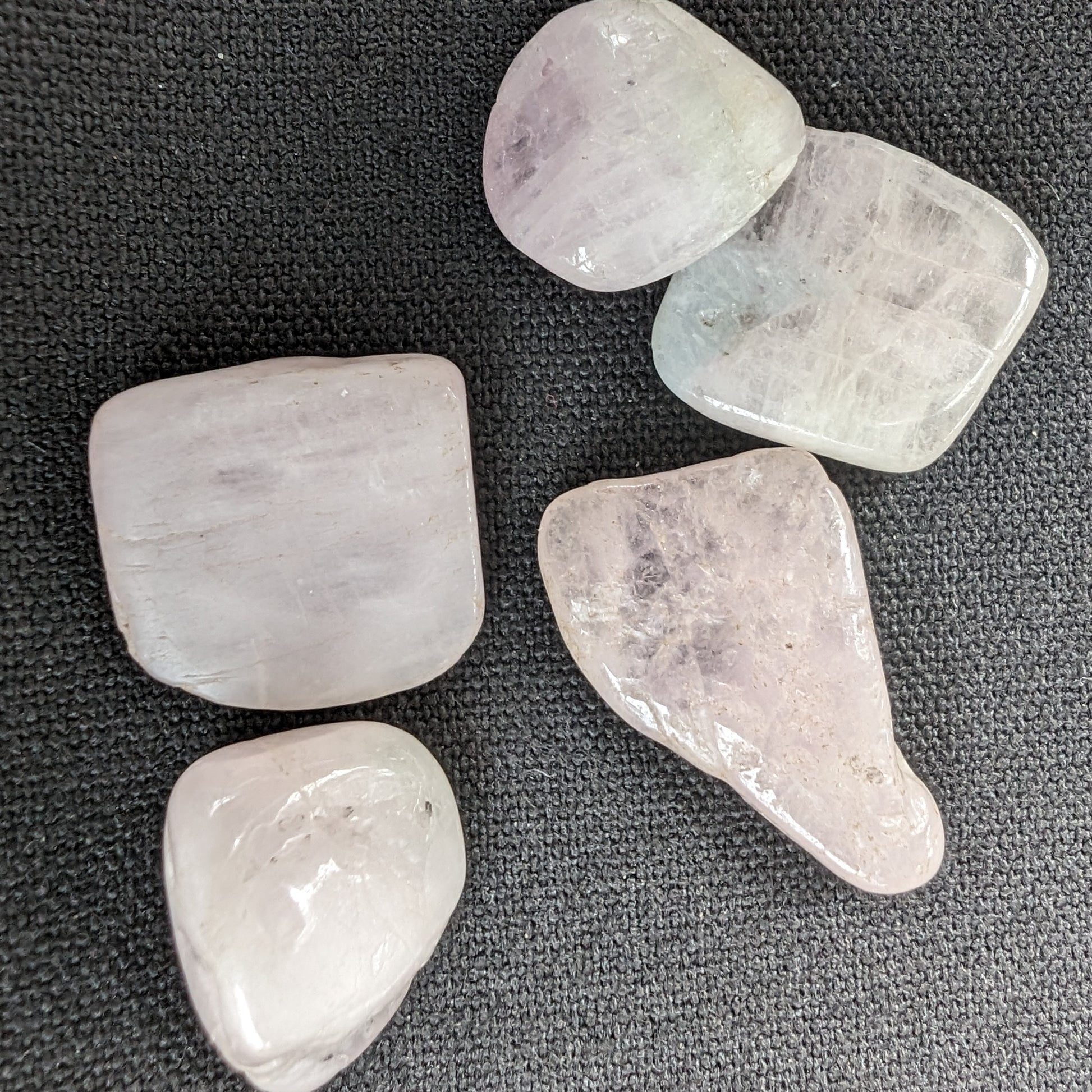 Kunzite Spodumene 3-5 crystals 12-15g Rocks and Things