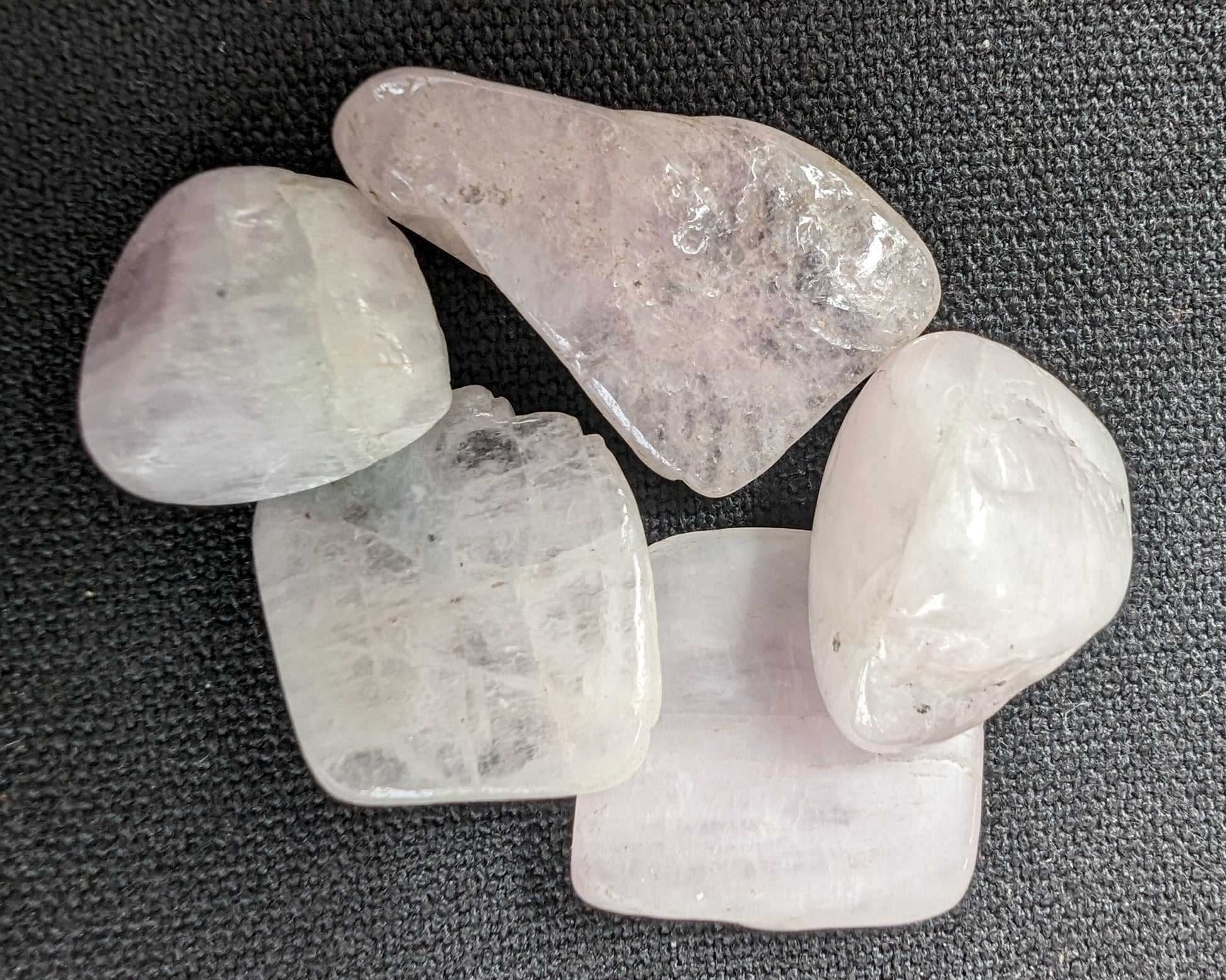 Kunzite Spodumene 3-5 crystals 12-15g Rocks and Things