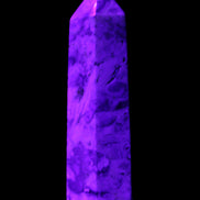 Agate Crazy Claybank Marquis wand 76g in UV light - Rocks and Things Store