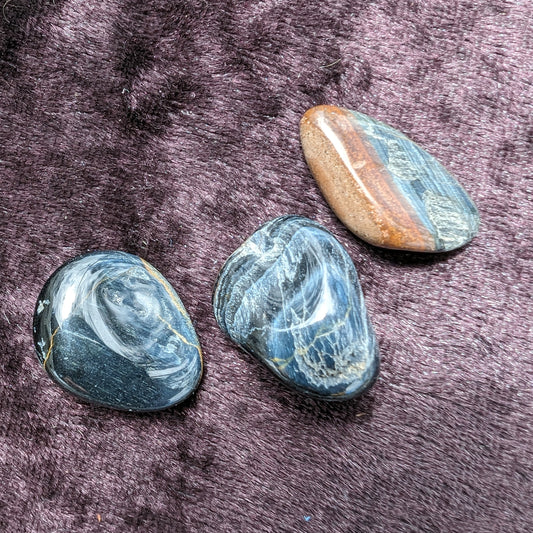 Blue Tigers Eye 2-5 small stones 10-16g Rocks and Things