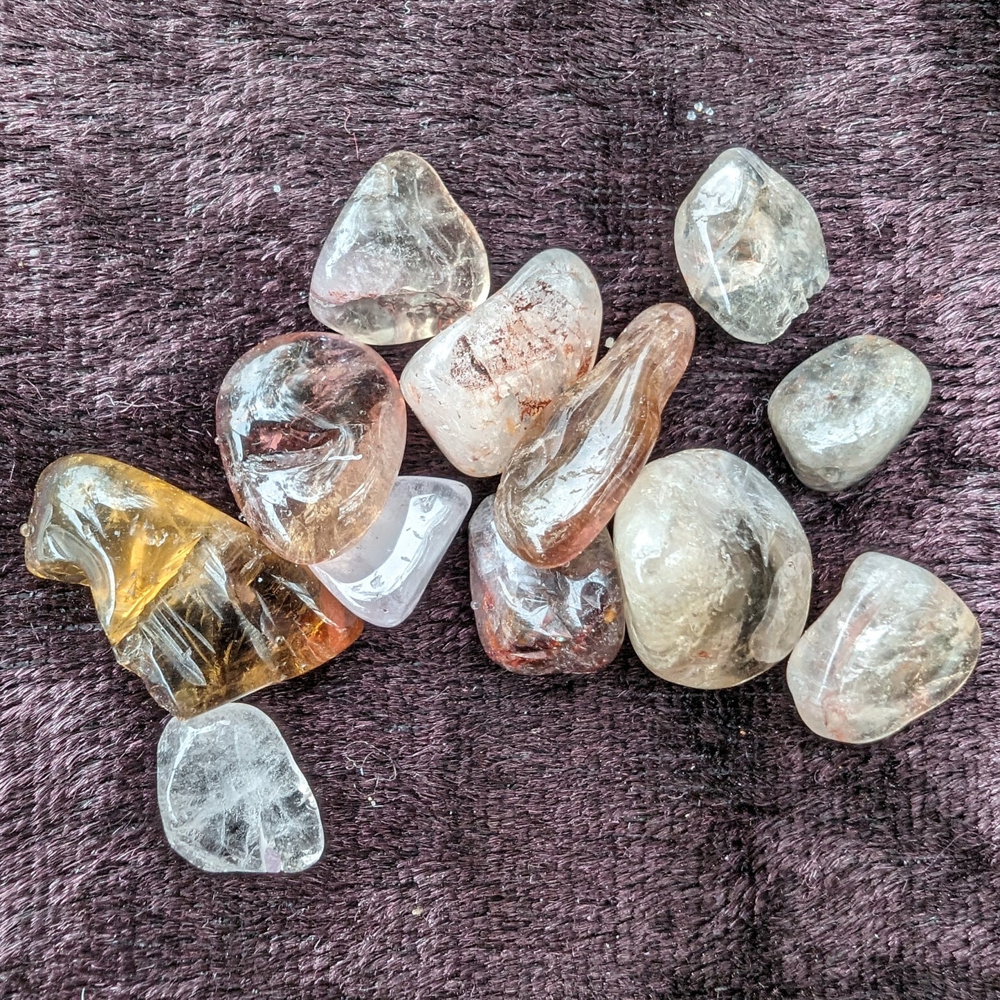 Auralite tiny tumbled crystals from Morocco 8-10g Rocks and Things