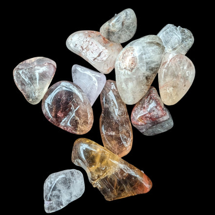 Auralite tiny tumbled crystals from Morocco 8-10g in sunlight - Rocks and Things Store