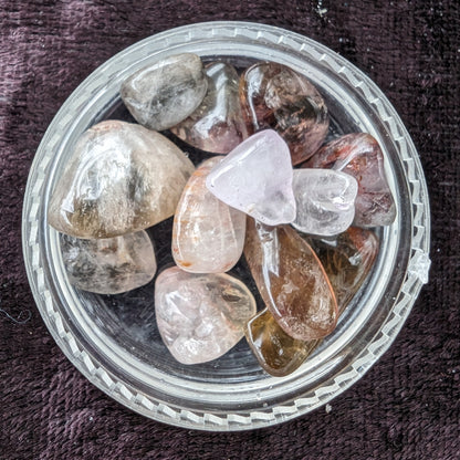 Auralite tiny tumbled crystals from Morocco 8-10g Rocks and Things