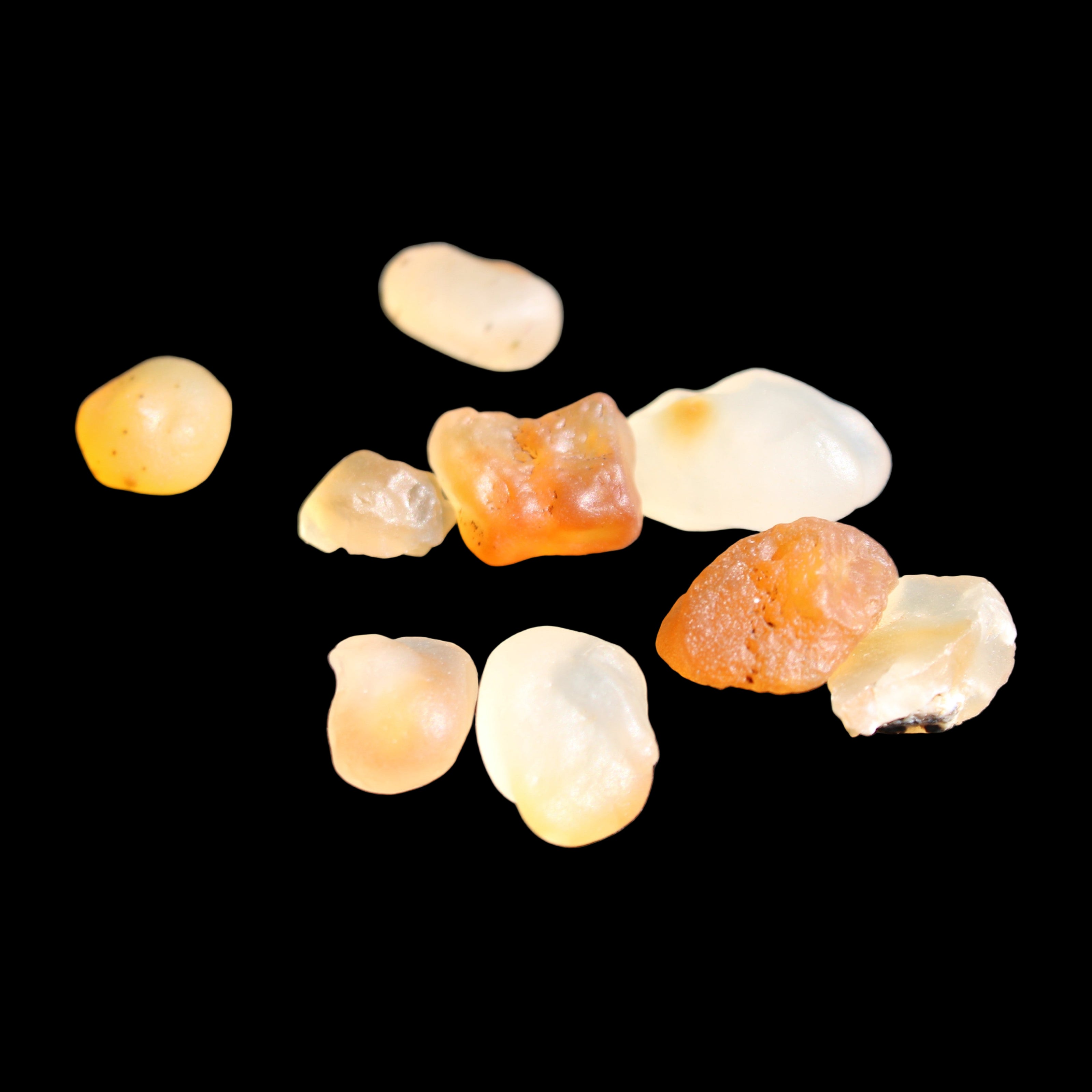 Gobi Alashan candy Agate 3-9 stones 6-8g in sunlight - Rocks and Things Store