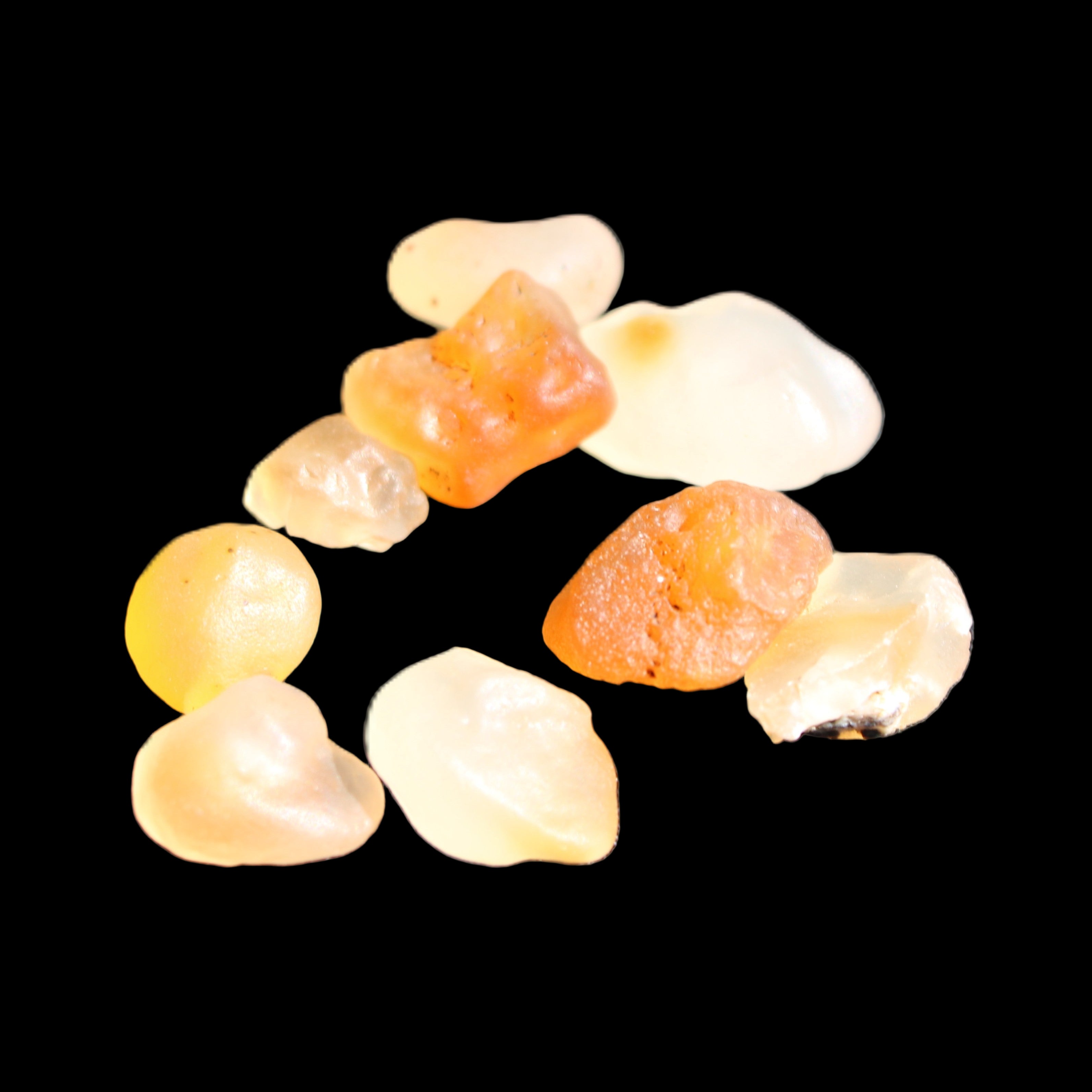 Gobi Alashan candy Agate 3-9 stones 6-8g in sunlight - Rocks and Things Store