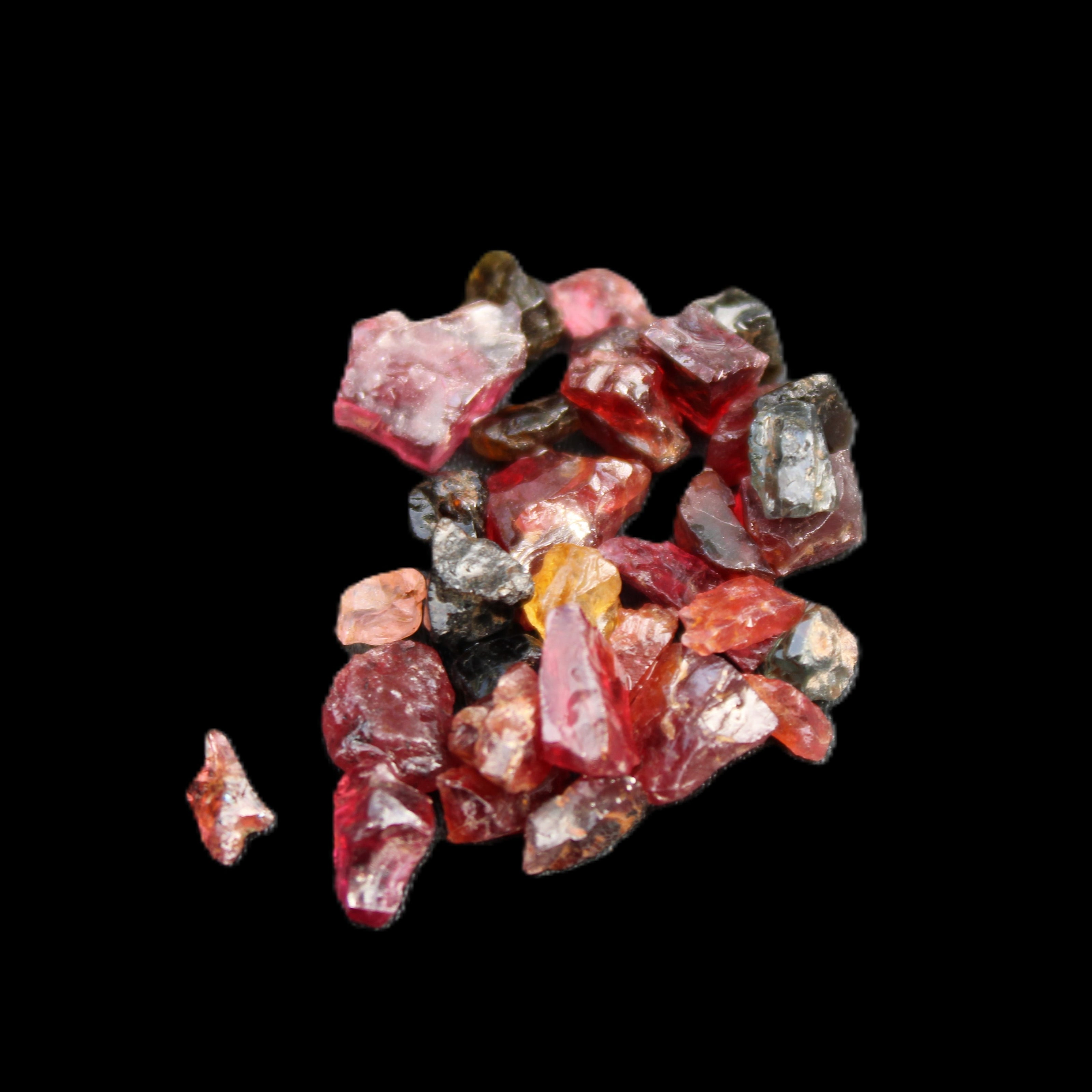 Garnet tiny rough crystals 6-8g in sunlight - Rocks and Things Store