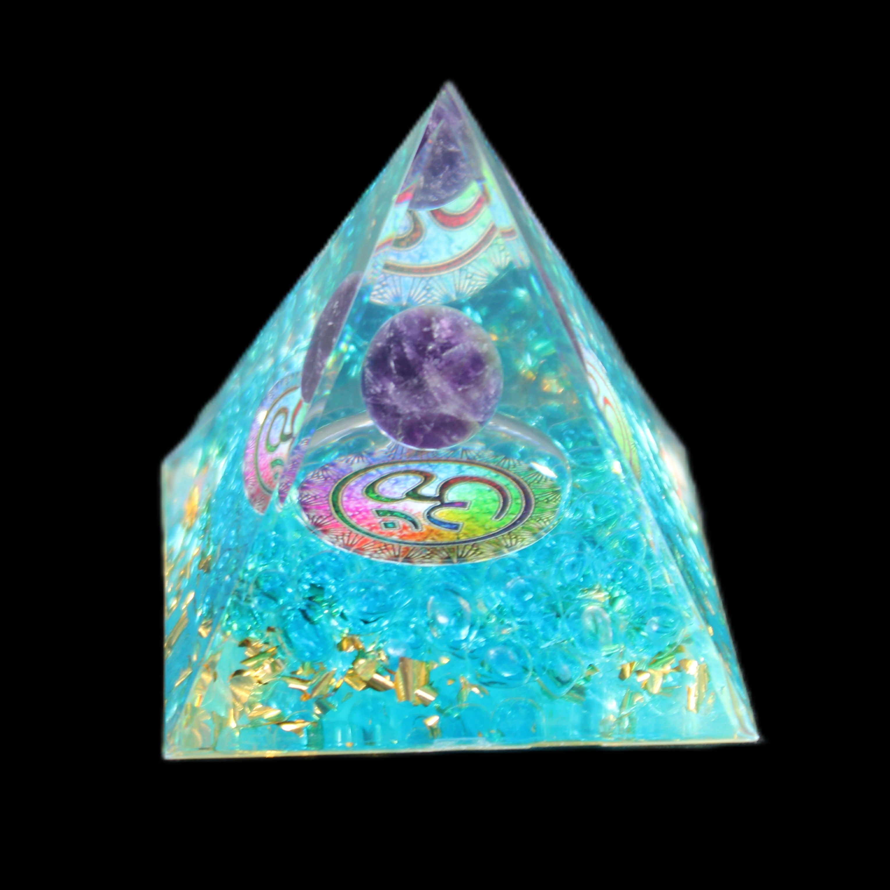 Orgone pyramid 62g in sunlight - Rocks and Things Store