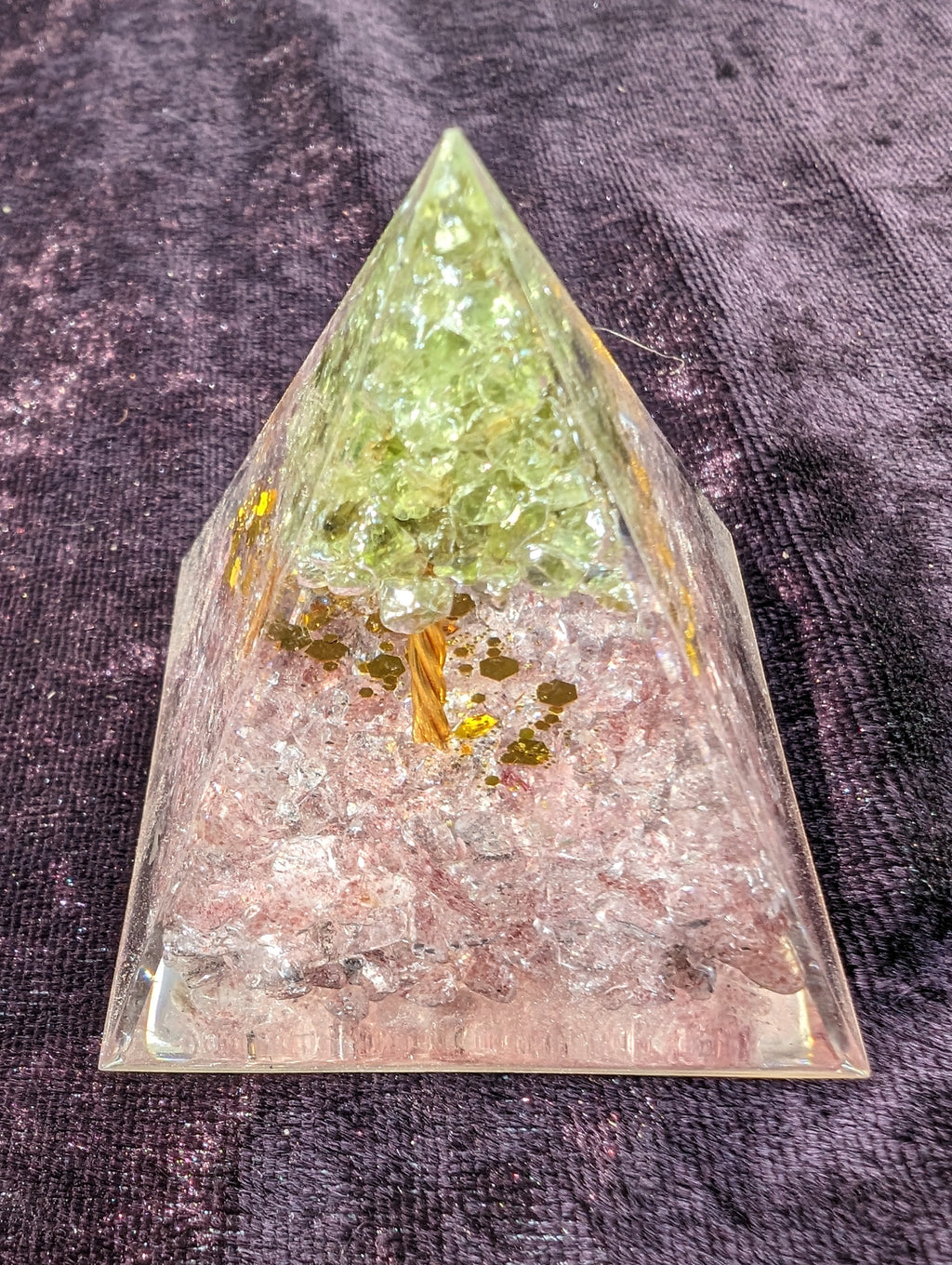 Orgone pyramid 67g Rocks and Things