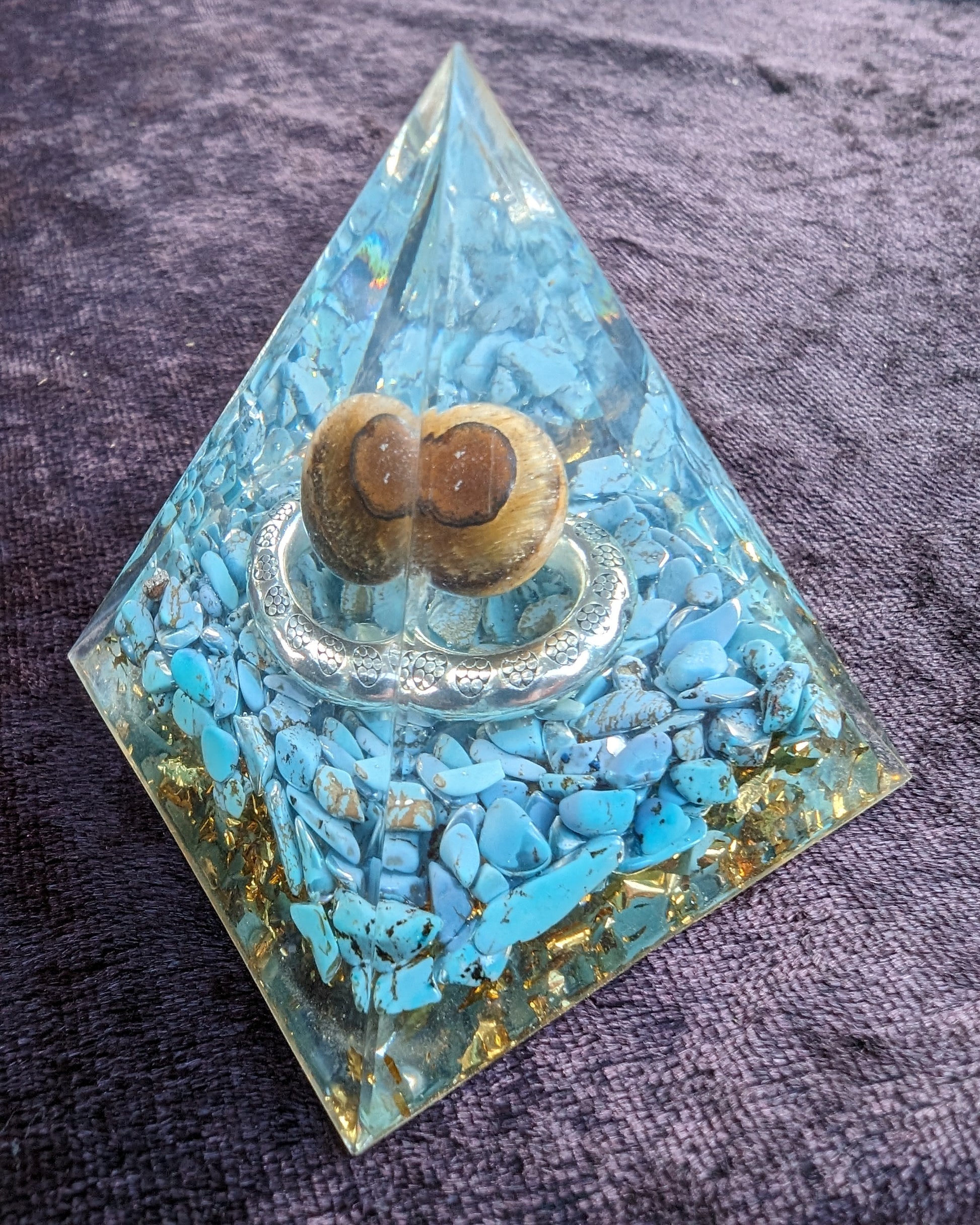 Orgone pyramid 65g Rocks and Things