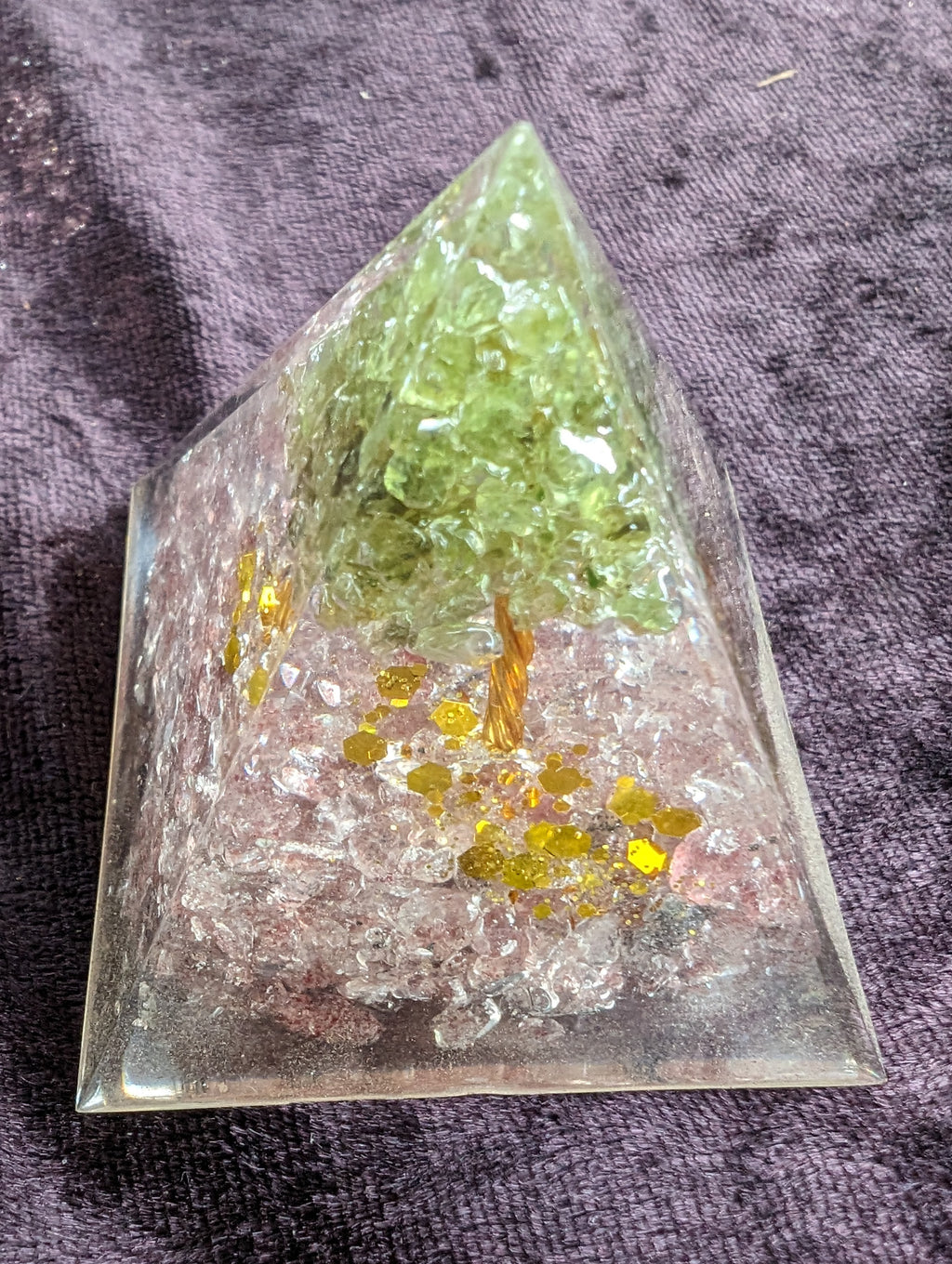 Orgone pyramid 67g Rocks and Things