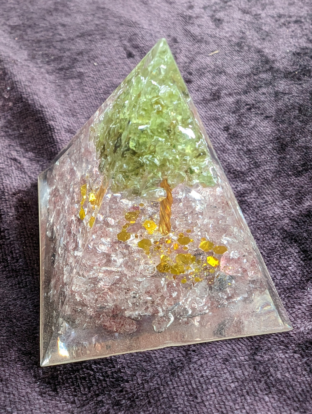 Orgone pyramid 67g Rocks and Things