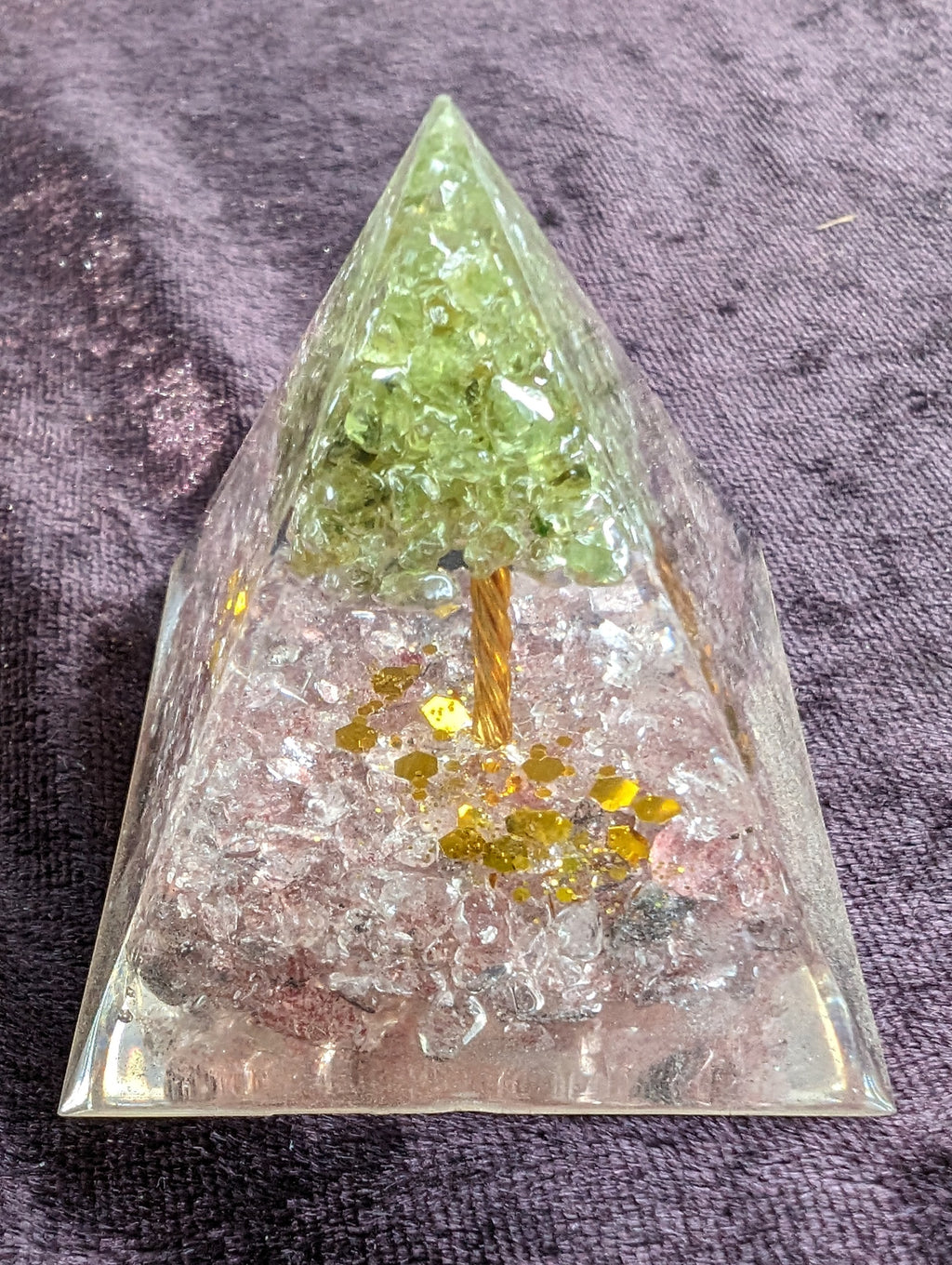 Orgone pyramid 67g Rocks and Things