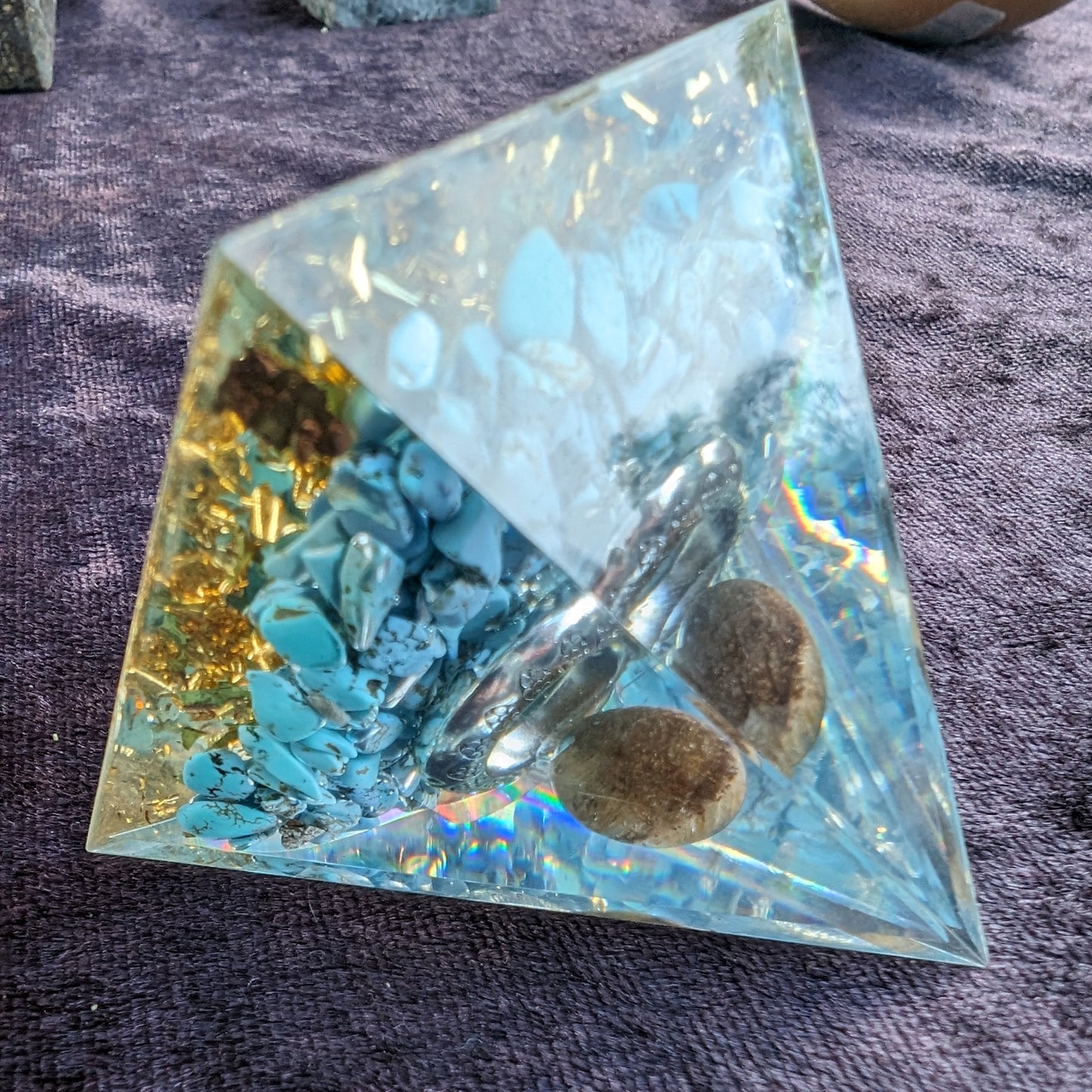 Orgone pyramid 65g Rocks and Things