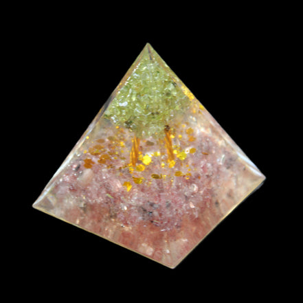 Orgone pyramid 67g in sunlight - Rocks and Things Store