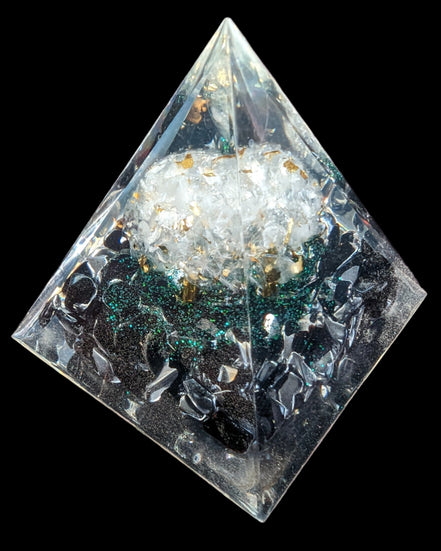 Orgone Tree of lLfe pyramid 63g - Rocks and Things Store