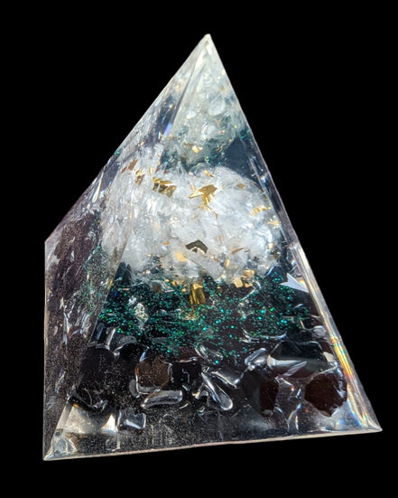 Orgone Tree of lLfe pyramid 63g - Rocks and Things Store