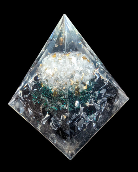 Orgone Tree of lLfe pyramid 63g - Rocks and Things Store