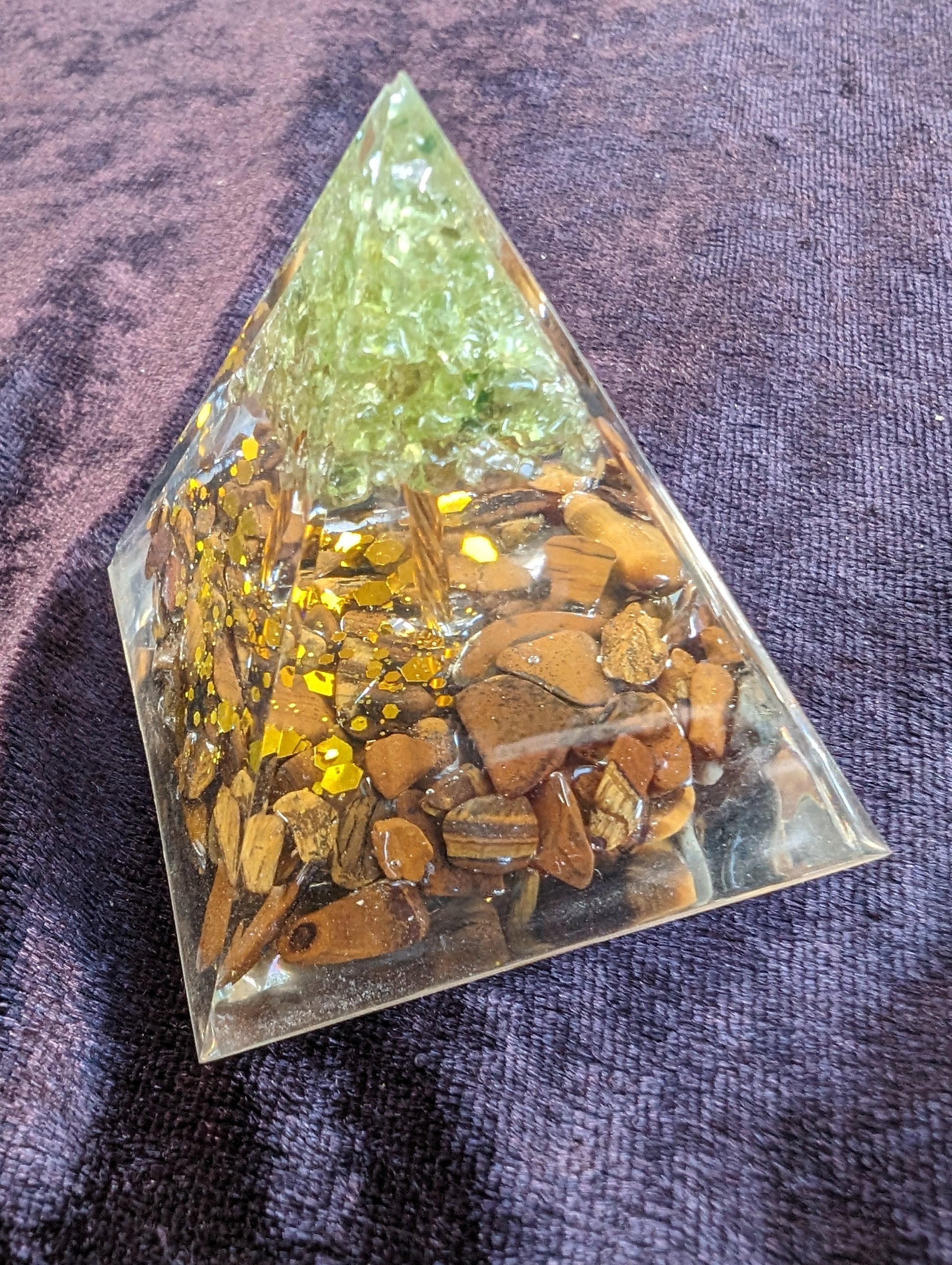 Orgone pyramid 65g Rocks and Things