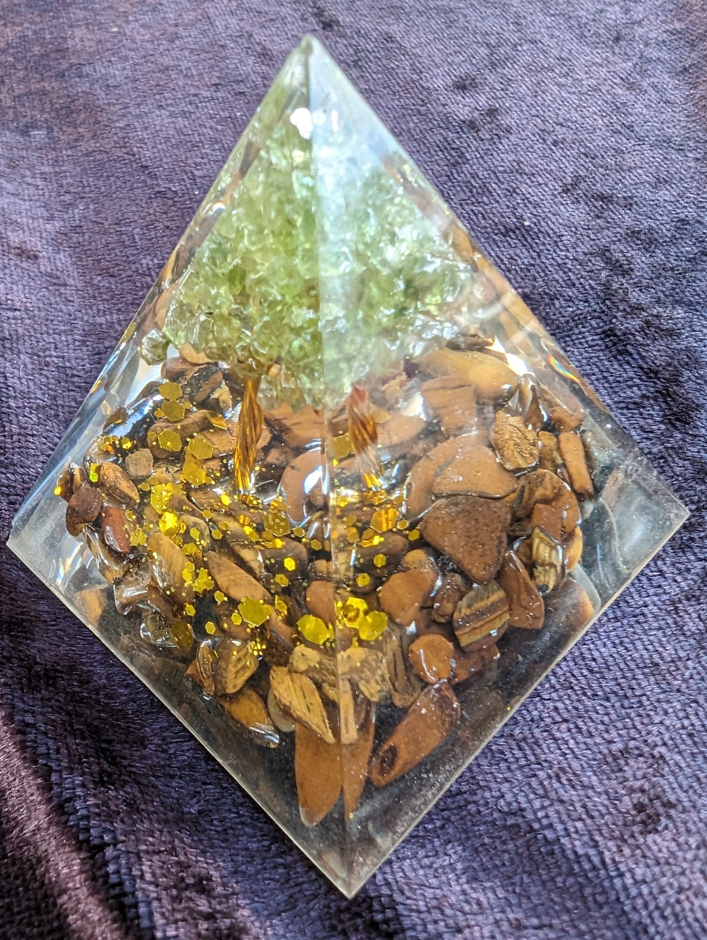 Orgone pyramid 65g Rocks and Things