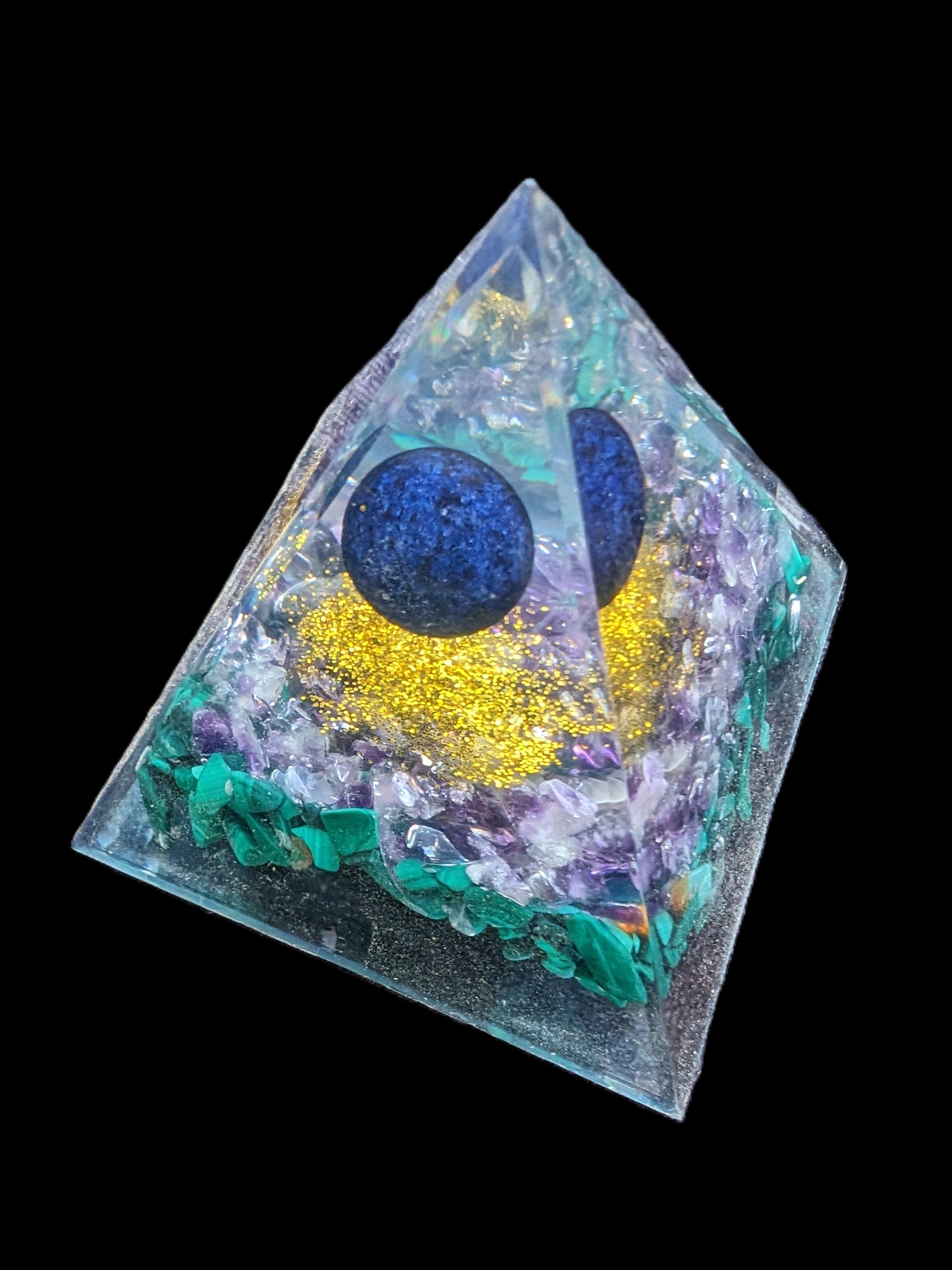 Orgone pyramid 67g Rocks and Things