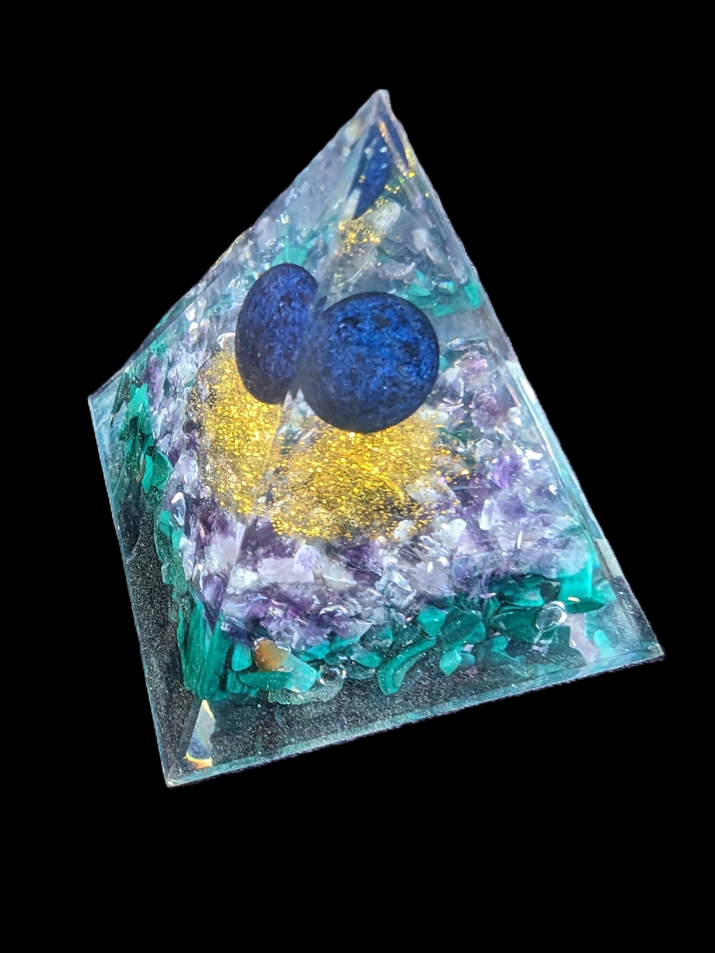 Orgone pyramid 67g Rocks and Things