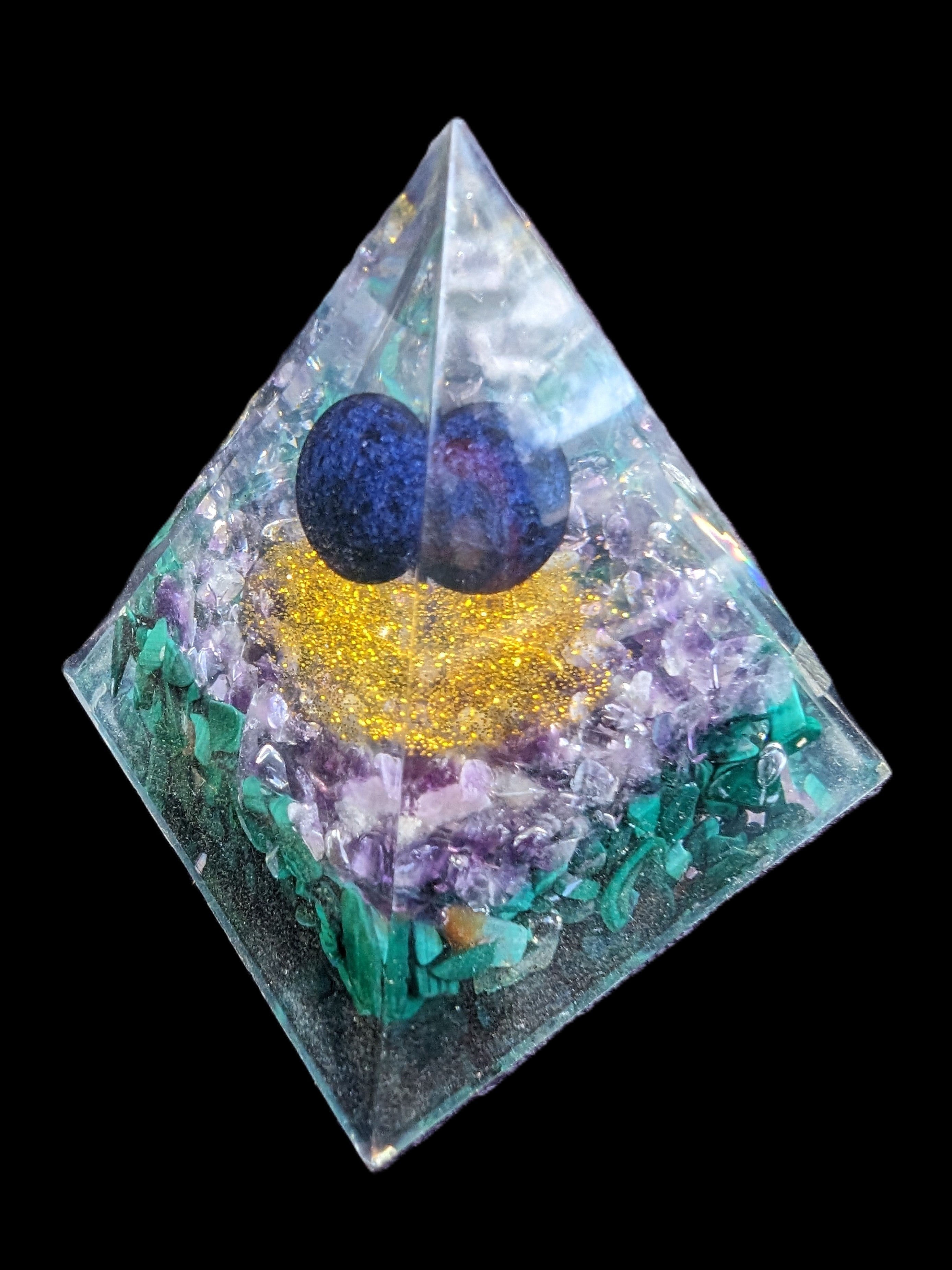 Orgone pyramid 67g Rocks and Things