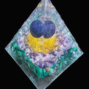 Orgone pyramid 67g Rocks and Things