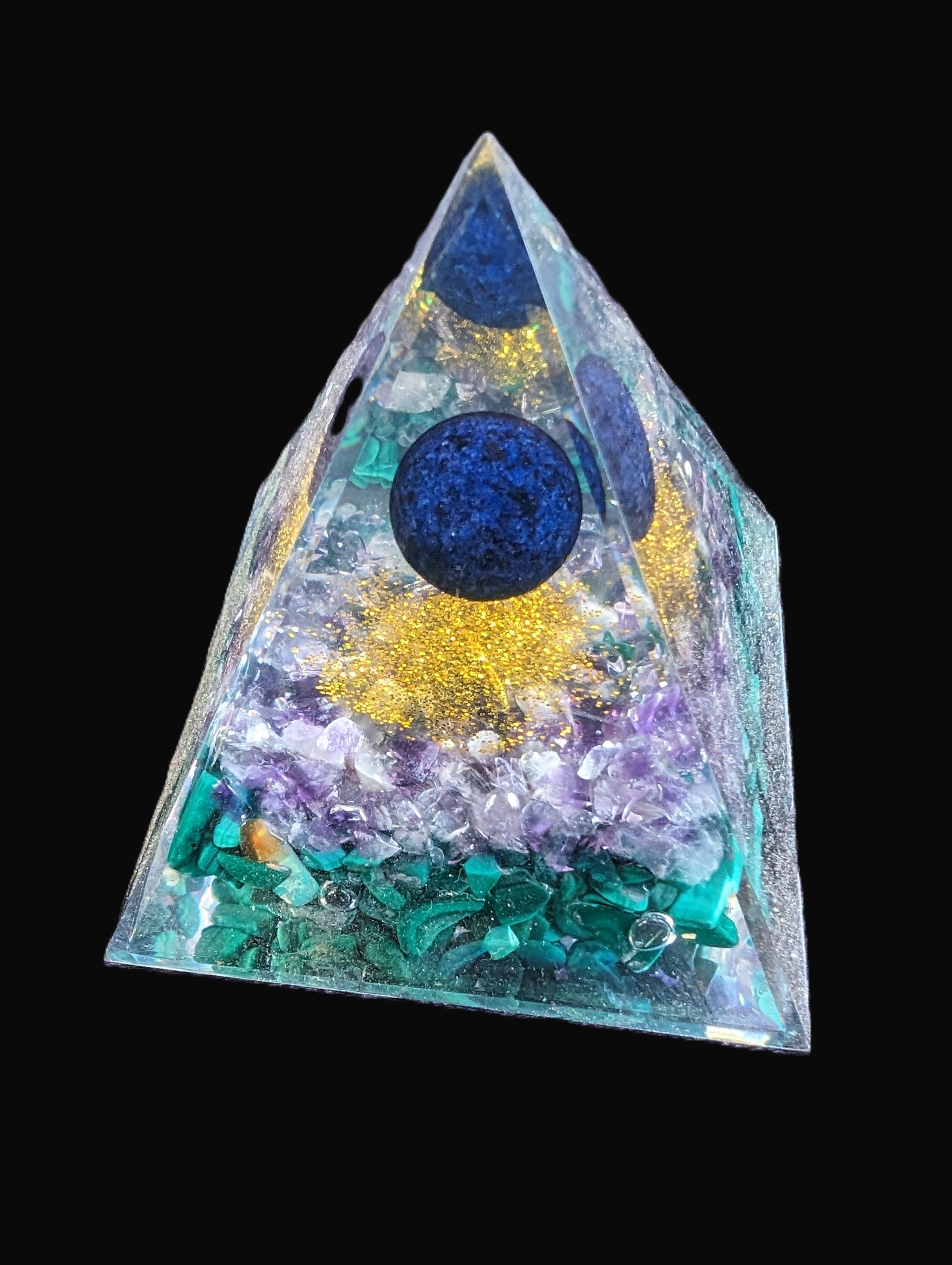 Orgone pyramid 67g Rocks and Things