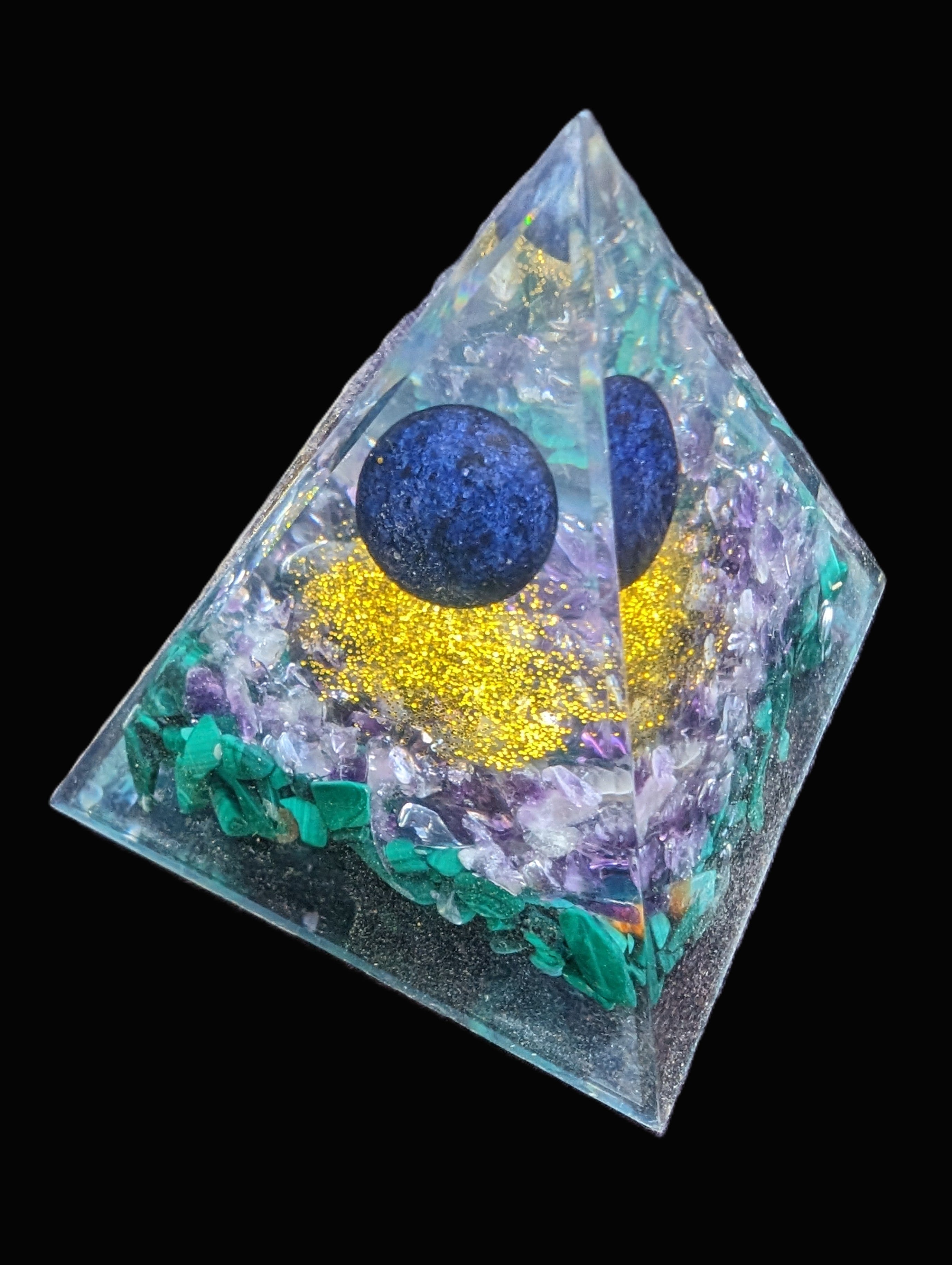 Orgone pyramid 67g Rocks and Things