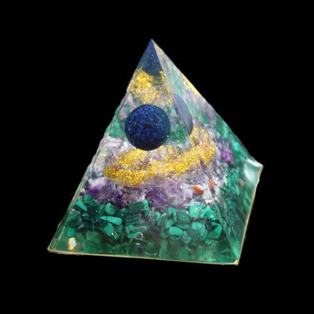 Orgone pyramid 67g in sunlight - Rocks and Things Store