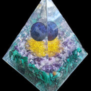 Orgone pyramid 67g Rocks and Things