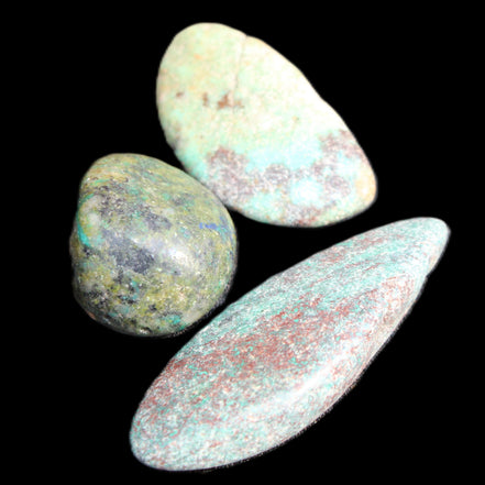 Shattuckite Malachite 3 polished stones 15g in sunlight - Rocks and Things Store