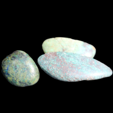 Shattuckite Malachite 3 polished stones 15g in sunlight - Rocks and Things Store