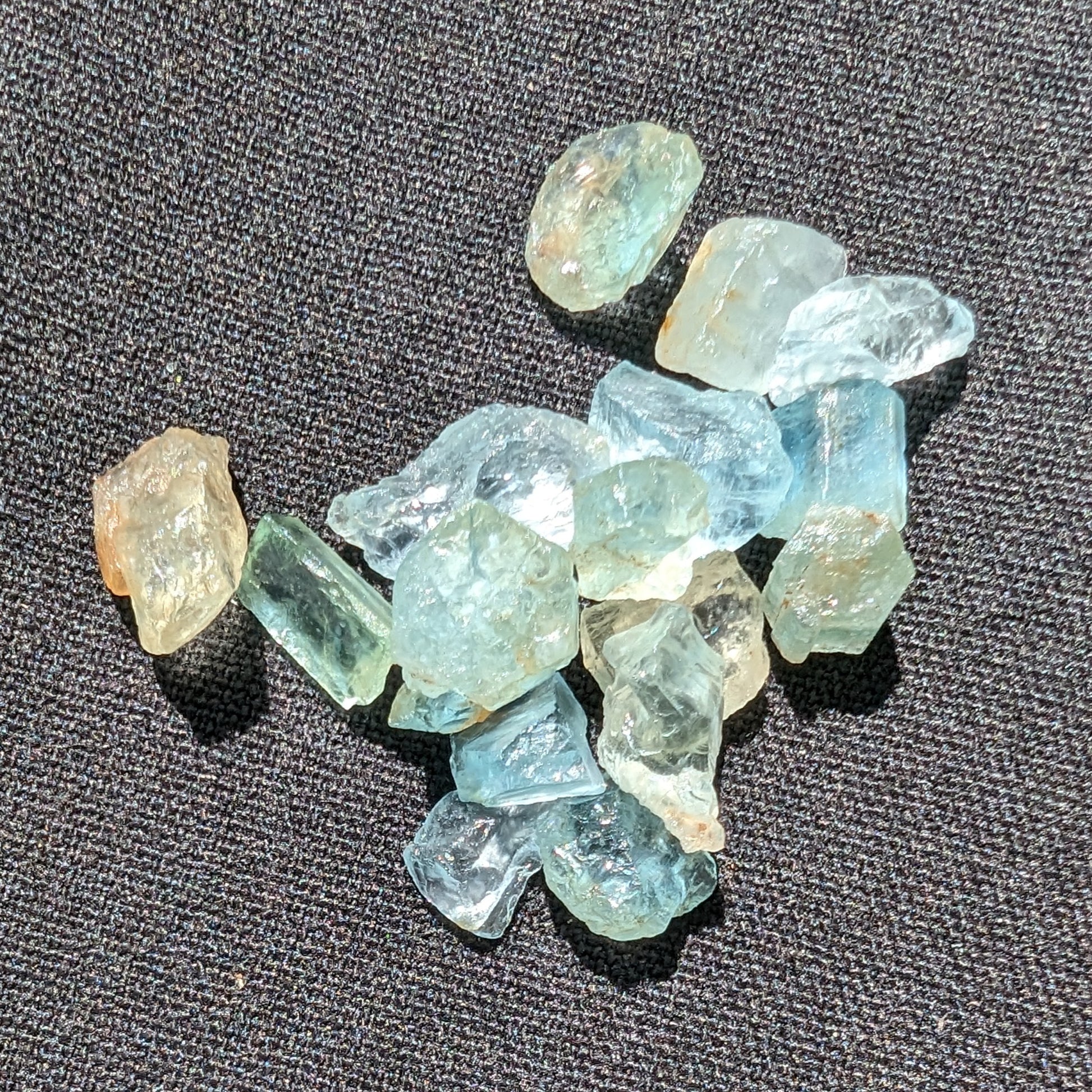 Aquamarine natural tiny crystals 6-7g Rocks and Things