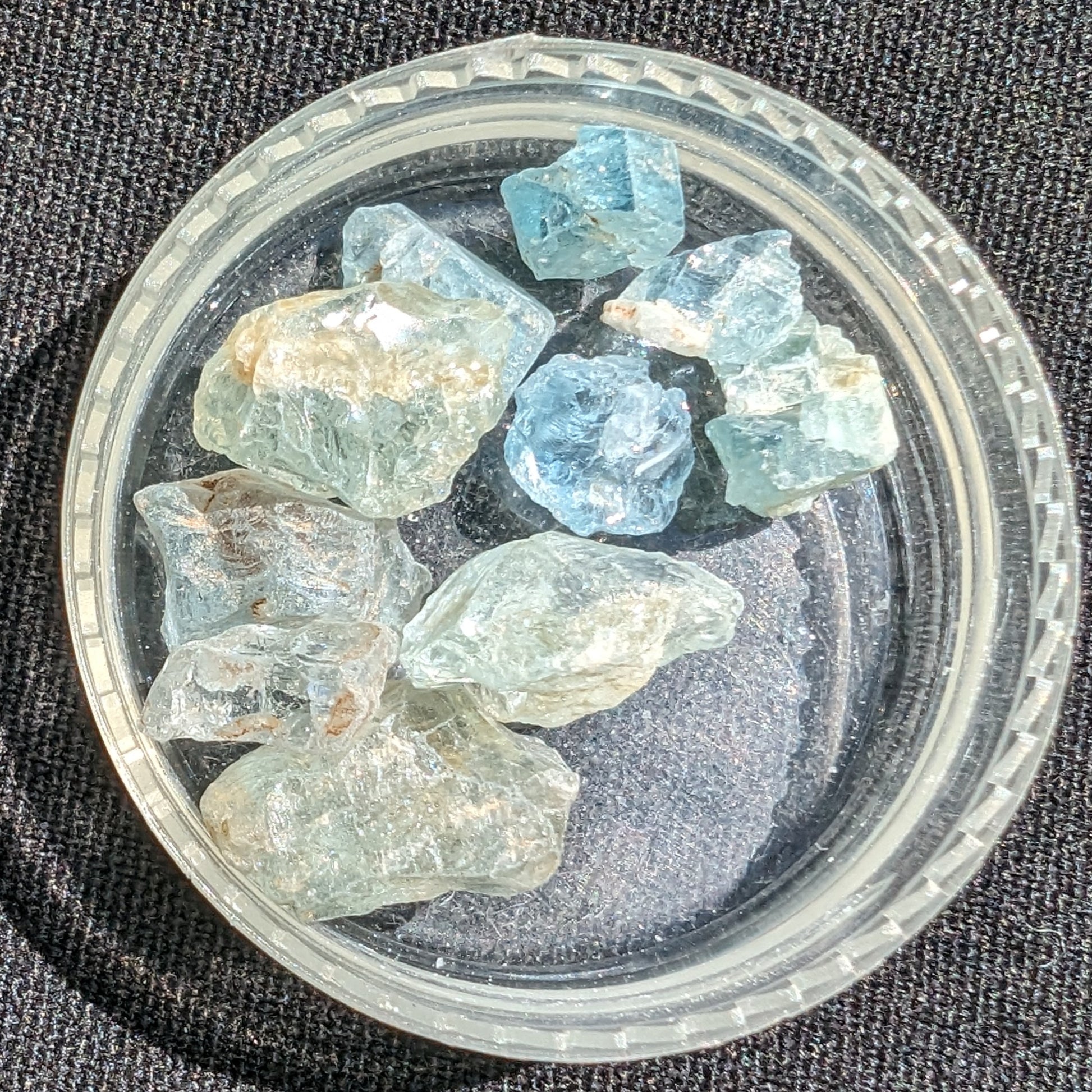 Aquamarine natural tiny crystals 6-7g Rocks and Things