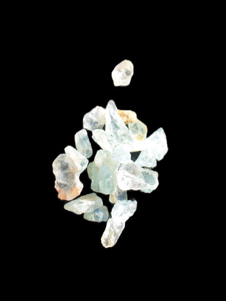 Aquamarine tiny natural crystals 6-7g Rocks and Things