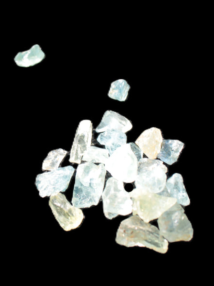 Aquamarine tiny natural crystals 6-7g Rocks and Things
