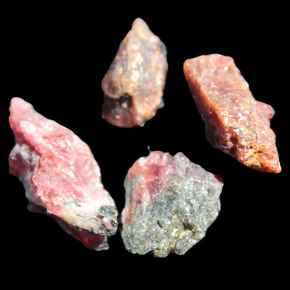 Red Garnet 3/4 natural crystals 9-10g Rocks and Things