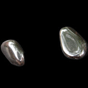 Hematite Teraherz 1-3 stones 8-12g in sunlight - Rocks and Things Store