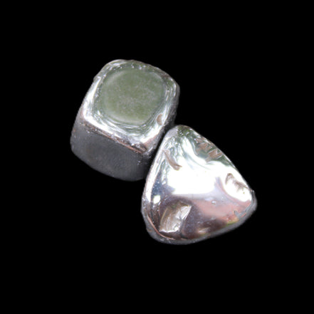Hematite Teraherz 1-3 stones 8-12g in sunlight - Rocks and Things Store