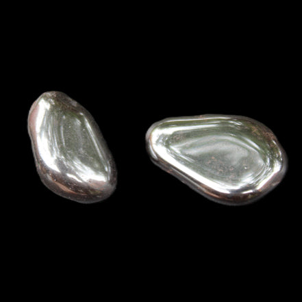 Hematite Teraherz 1-3 stones 8-12g in sunlight - Rocks and Things Store